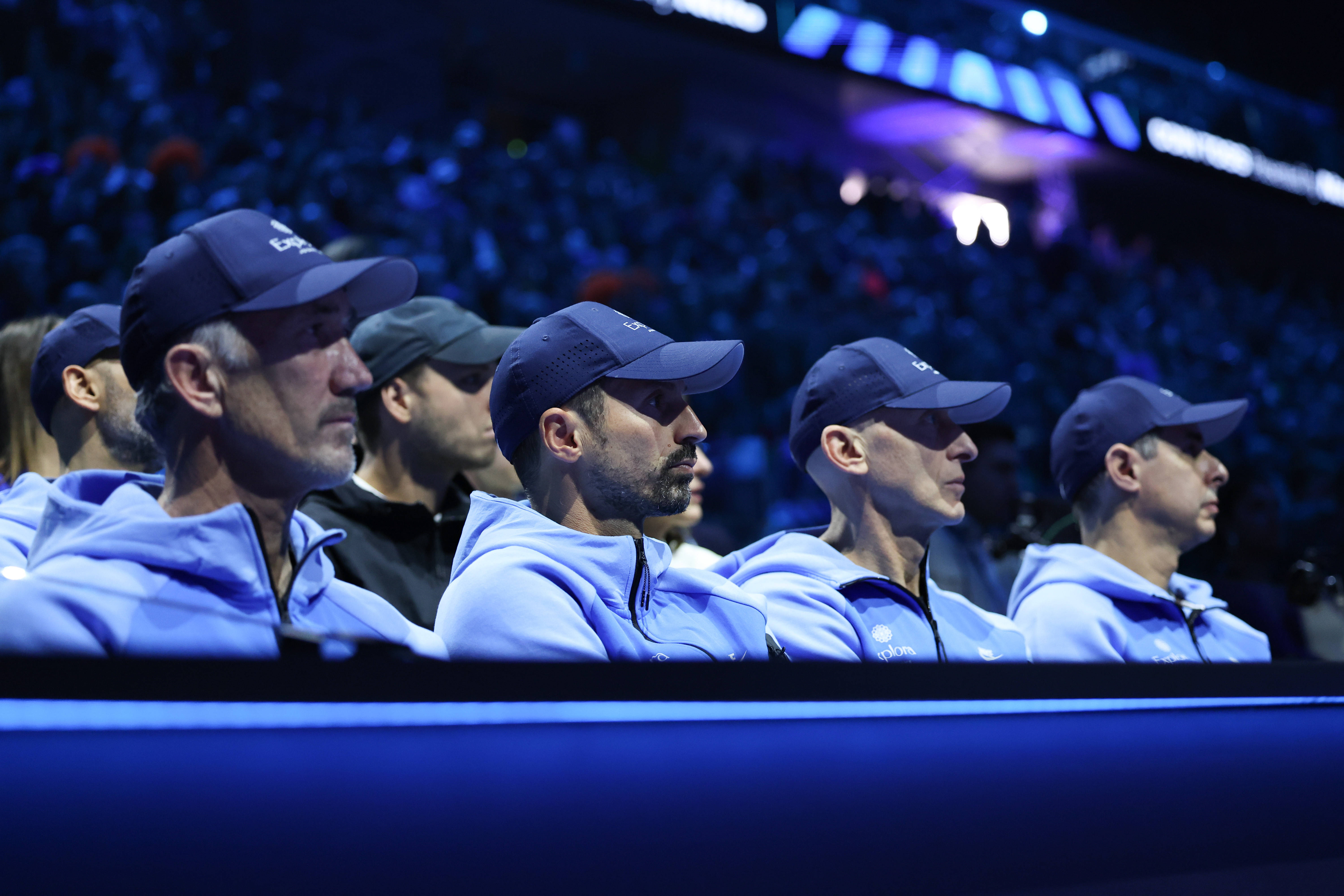 (体育)网球——ATP年终总决赛半决赛:辛纳胜德米纳尔